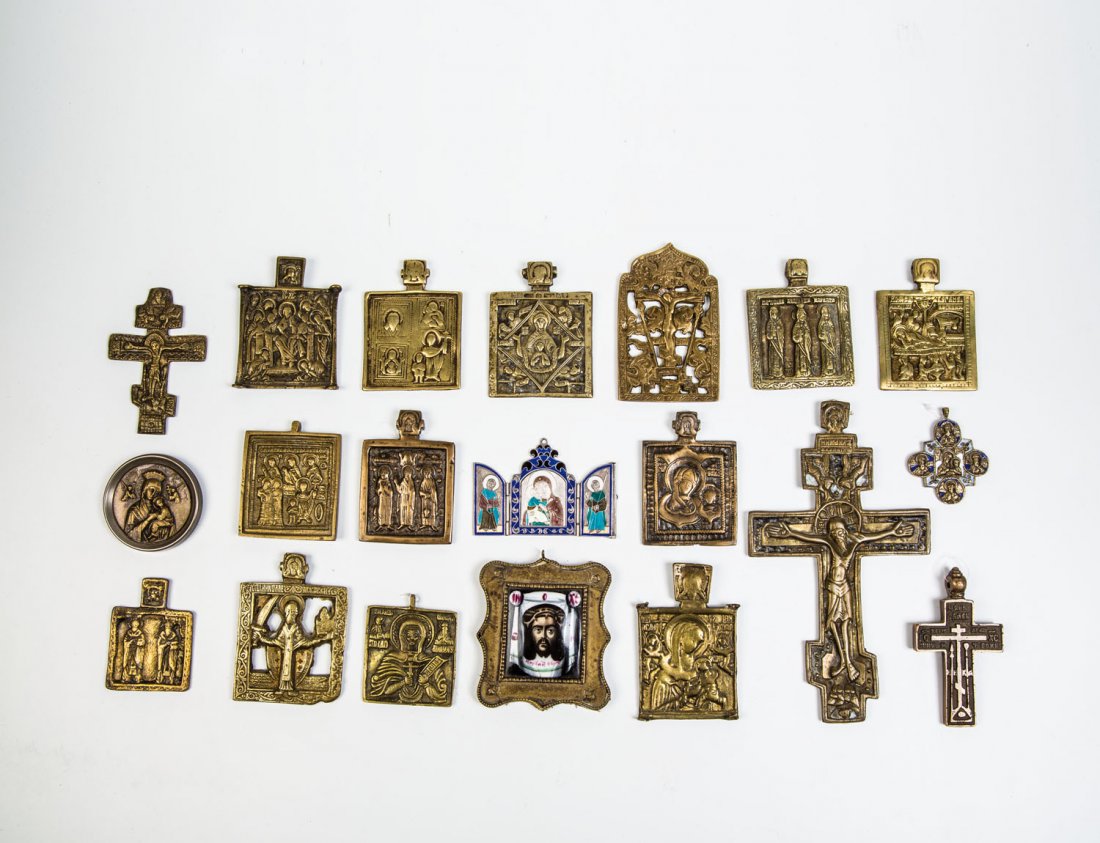 18 Bronzeikonen, Triptychon und Finift (1 of 1)