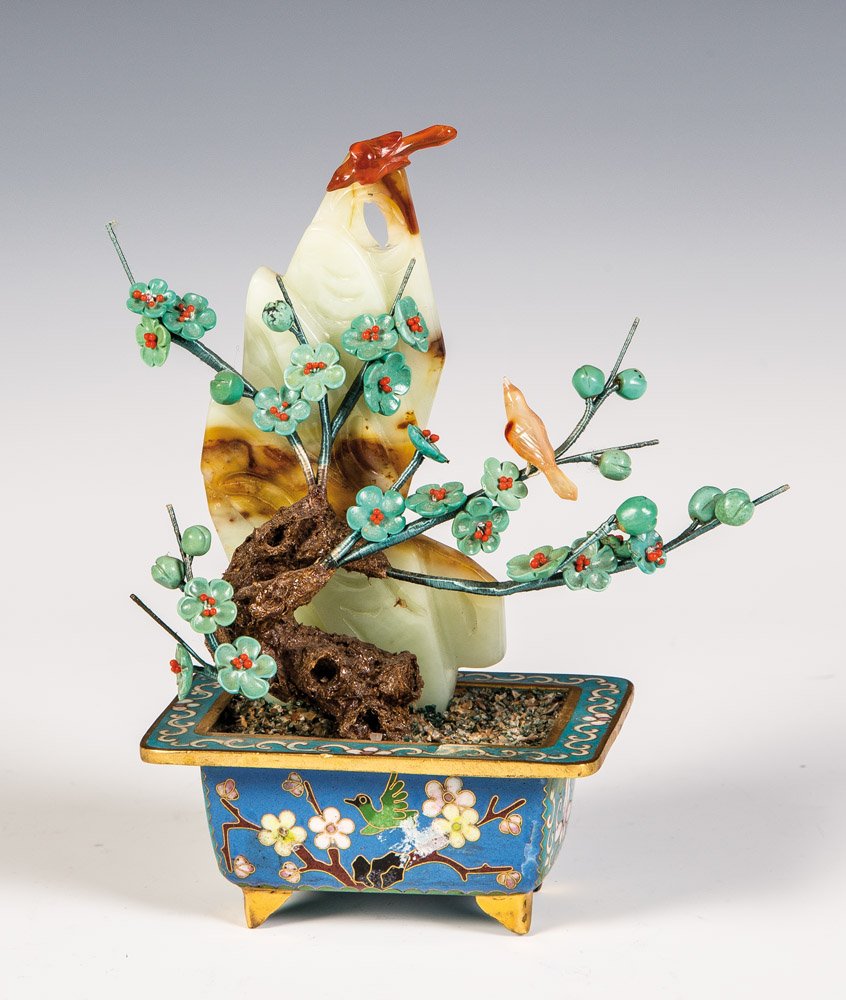 Blütenzweig in Cloisonné-Email Vase (1 of 1)