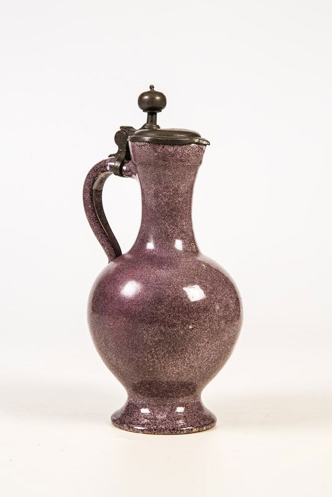 Enghalskrug mit Zinndeckel (1 of 1)