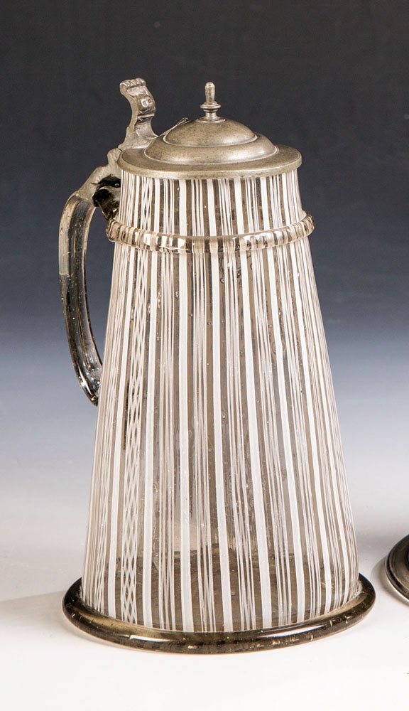 Henkelkrug mit Zinndeckel (1 of 1)