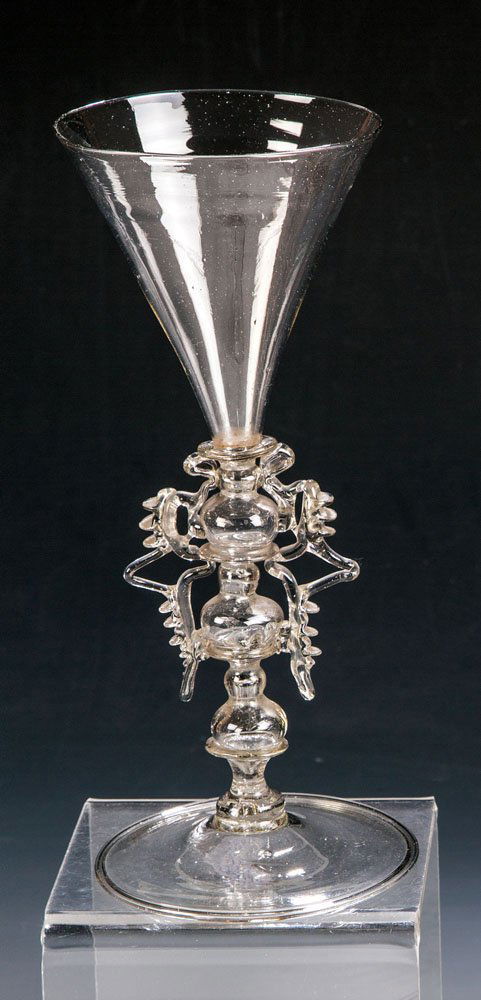 Flügelglas (1 of 1)