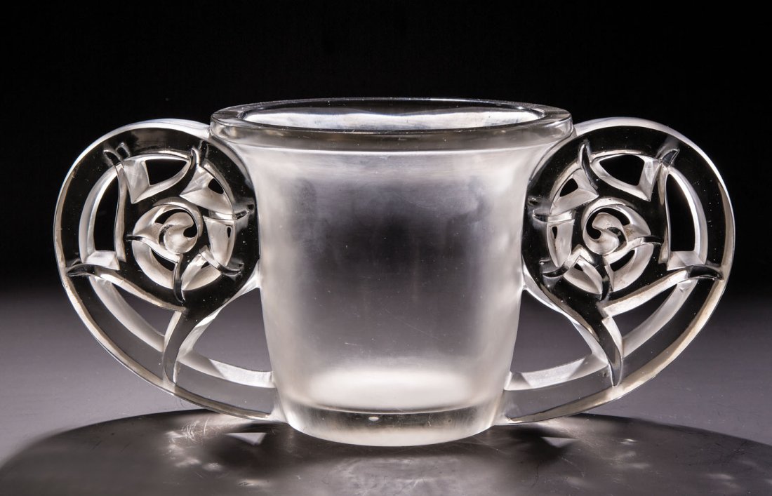 Seltene Zierhenkelvase ''Pierrefonds'' (1 of 1)