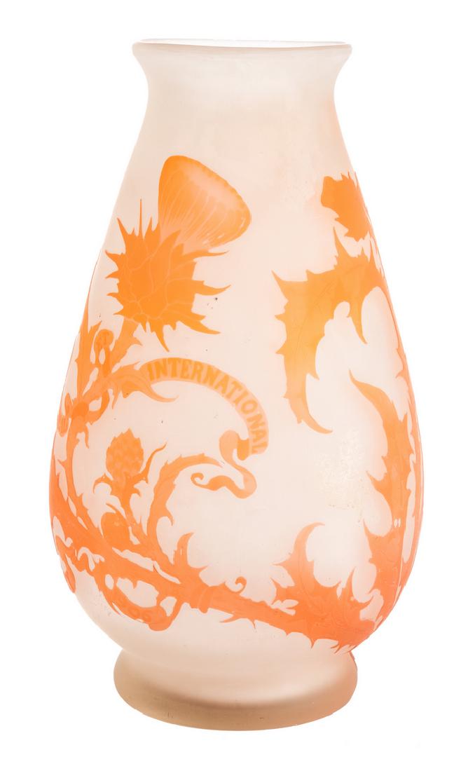 Galle Presentation Vase, Concours de Tir (1 of 9)