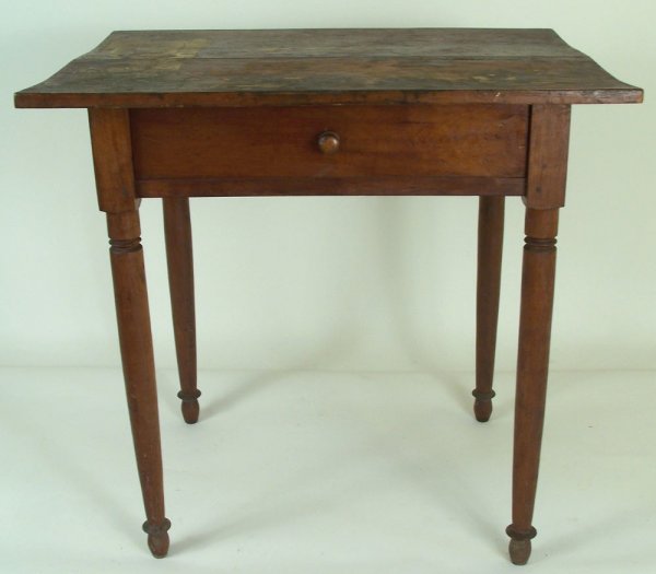 Knox County, Tennessee one drawer table