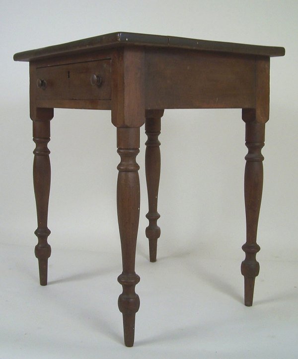 Sullivan County, Tennessee one drawer table - 2
