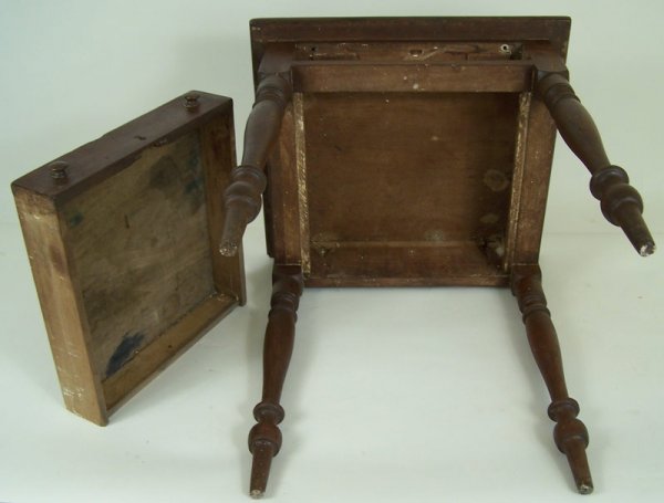 Sullivan County, Tennessee one drawer table - 4