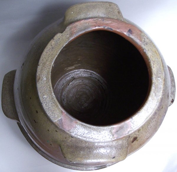 Large West Tennessee stoneware jar, four handles - 2