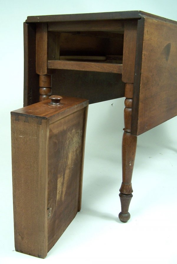 Kentucky drop leaf table with drawer - 3