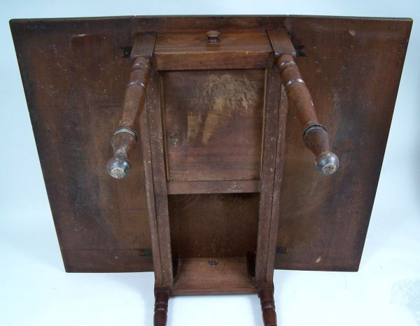 Kentucky drop leaf table with drawer - 4