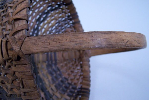 Split oak basket with handle, Southern Appalachian - 3
