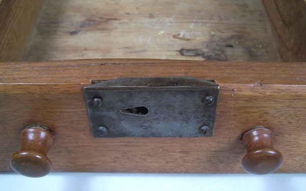 East Tennessee one drawer table with lower shelf - 7