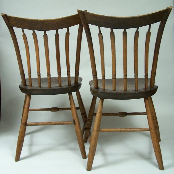 Pair of early Tennessee windsor chairs - 3