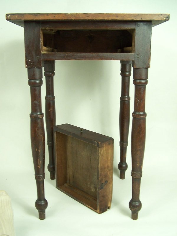 Tennessee one drawer stand in the old surface - 4