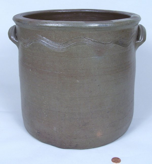 East Tennessee stoneware crock, attrib. Decker - 2