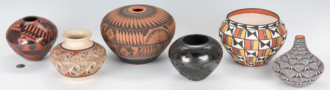 6 Contemporary Native American Pottery Items: Assembled collection of contemporary Southwestern Native American pottery, 6 pieces, all artist signed with various glazes and designs. Artists include H. Kavone (Navajo), Sandra Victorino (Acoma, New
