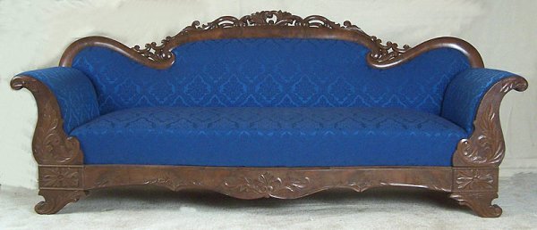 Classical caved sofa in blue upholstery