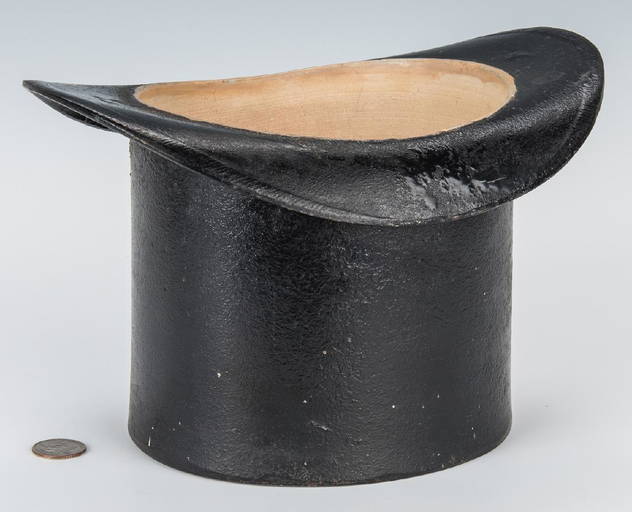 Cast Iron Top Hat Spittoon Or Planter