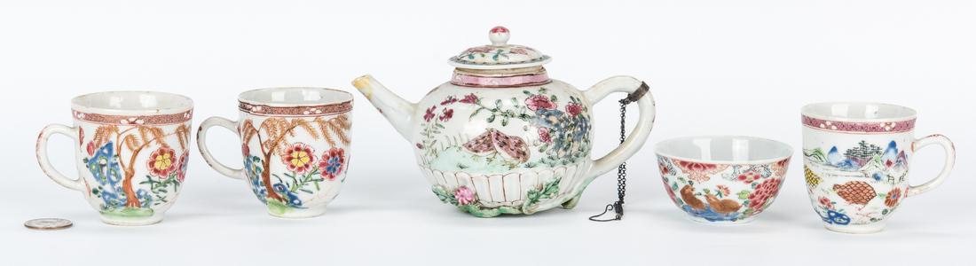 Yongzheng Teapot and 4 cups (1 of 20)
