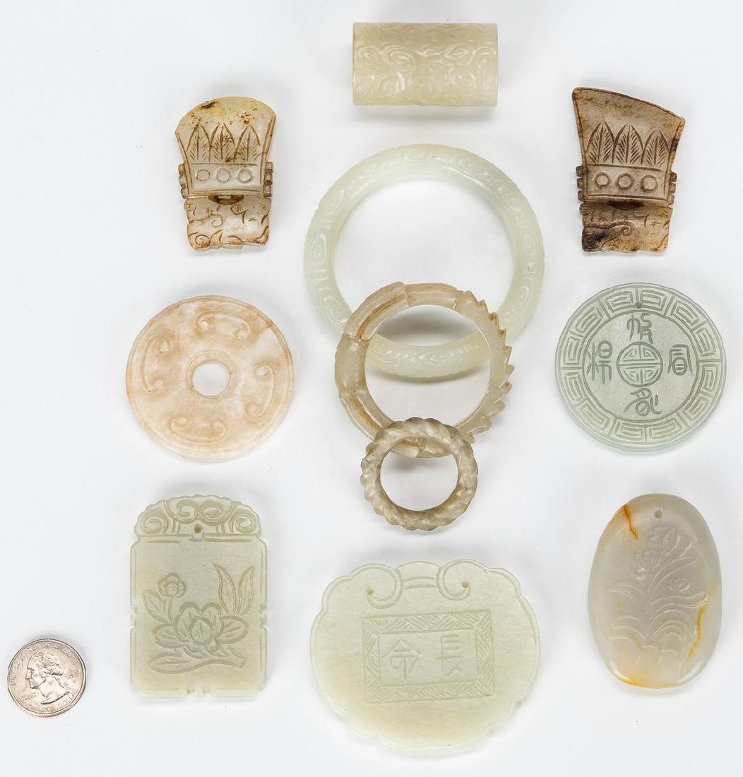 11 Chinese Carved Jade items (1 of 15)