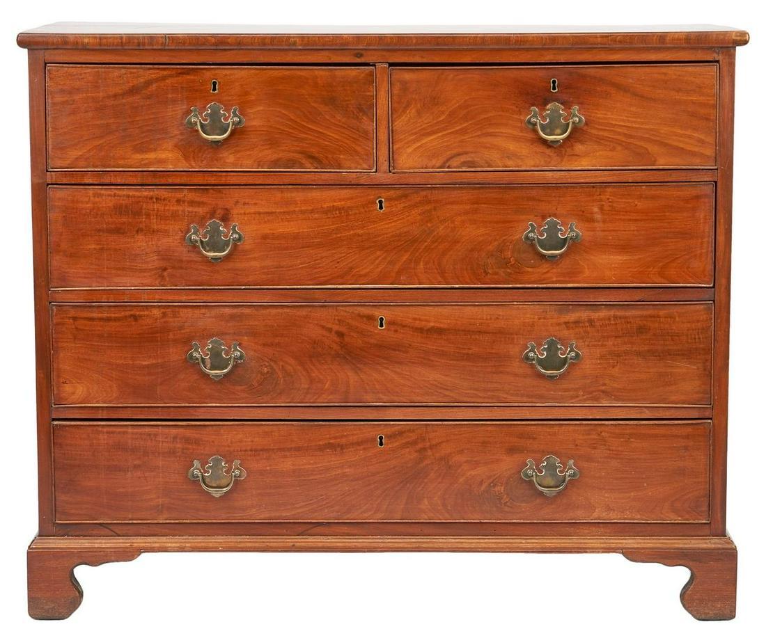 American Chippendale Mahogany Chest of Drawers: American Chippendale chest of drawers, mahogany primary, white pine secondary. Comprised of a rectangular top with an applied molded edge, over a straight front case with two over three finely veneere