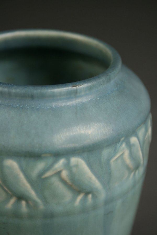 Rookwood Raven pottery vase - 4