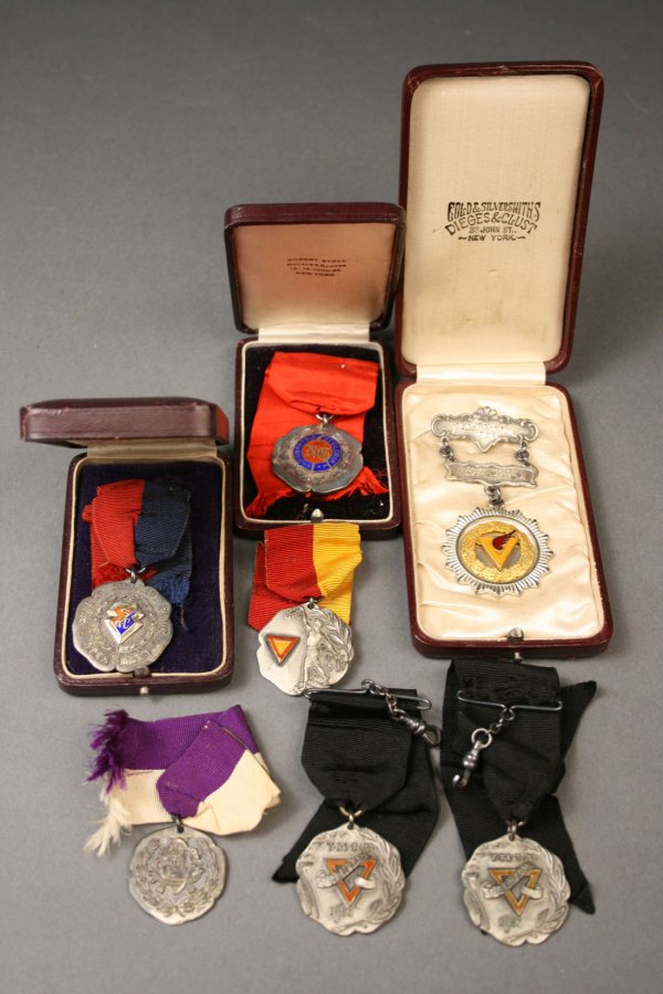 Athletic competition medals 1904-1906