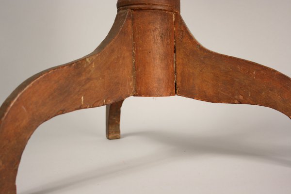 Painted East Tennessee candlestand - 3
