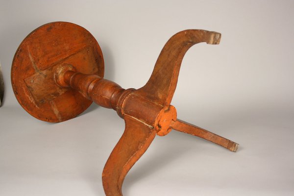 Painted East Tennessee candlestand - 5