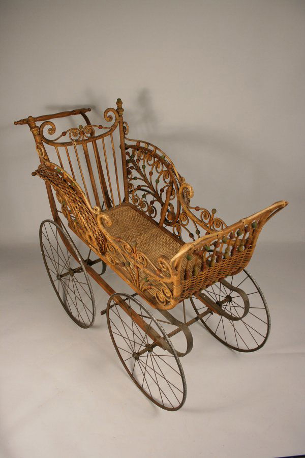389 Heywood Wakefield baby carriage Lot 389