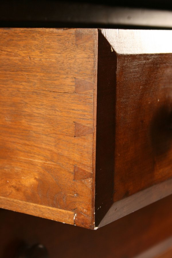 Middle Tennessee Chest of Drawers - 6