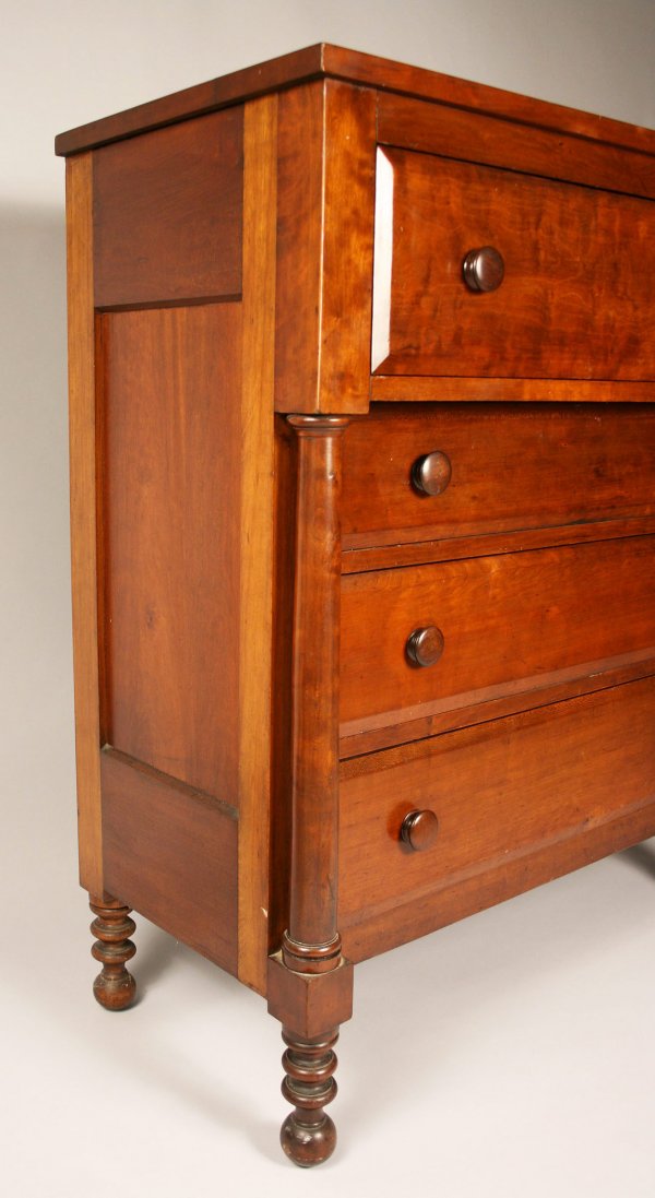Middle Tennessee Chest of Drawers - 8