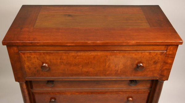 Middle Tennessee Chest of Drawers - 9