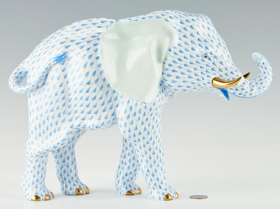 Large Herend Blue Fishnet Elephant, Model 5214 (1 of 10)