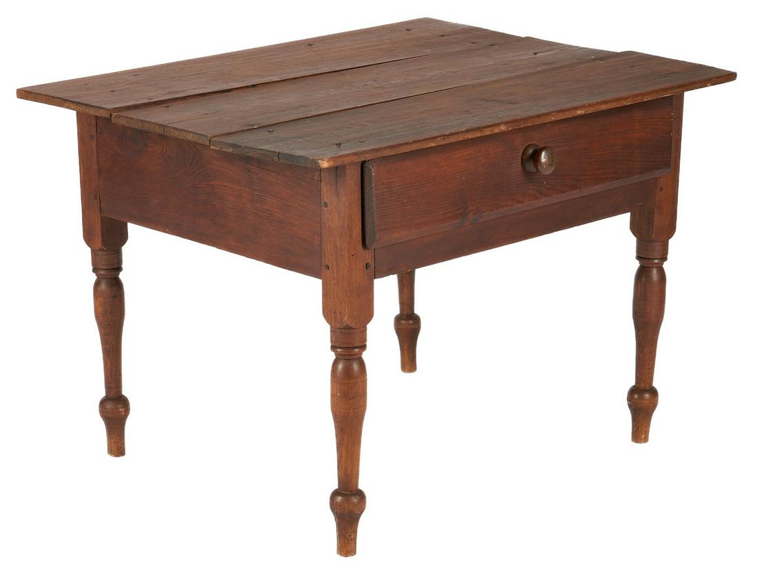 Southern Vernacular Turned Leg Low Table (1 of 14)