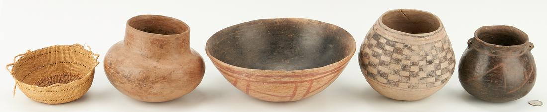 4 Native American Southwest Pottery Items & 1 Northwest (1 of 20)