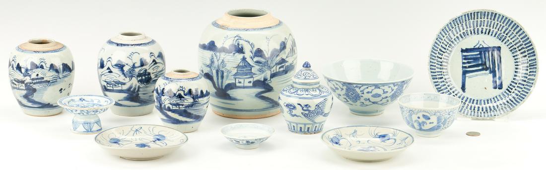 12 Pcs. Chinese Blue and White Porcelain, incl. Ginger (1 of 11)