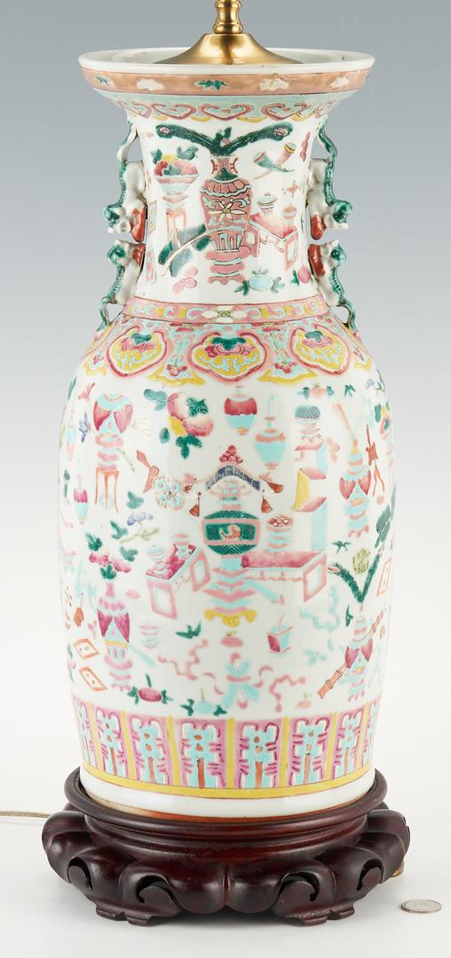 Chinese Famille Rose Lamp, Foo Lion Handles (1 of 15)