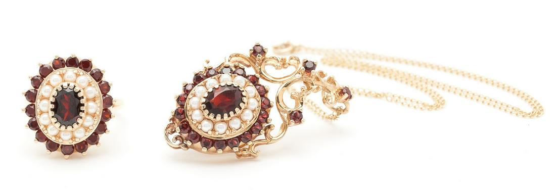 Ladies 10K Gold, Garnet & Gold Pendant & Ring, 2 items (1 of 13)