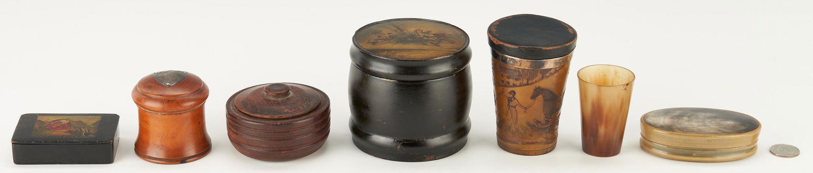 4 Treenware Boxes & 3 Carved Horn Items, 7 items (1 of 20)