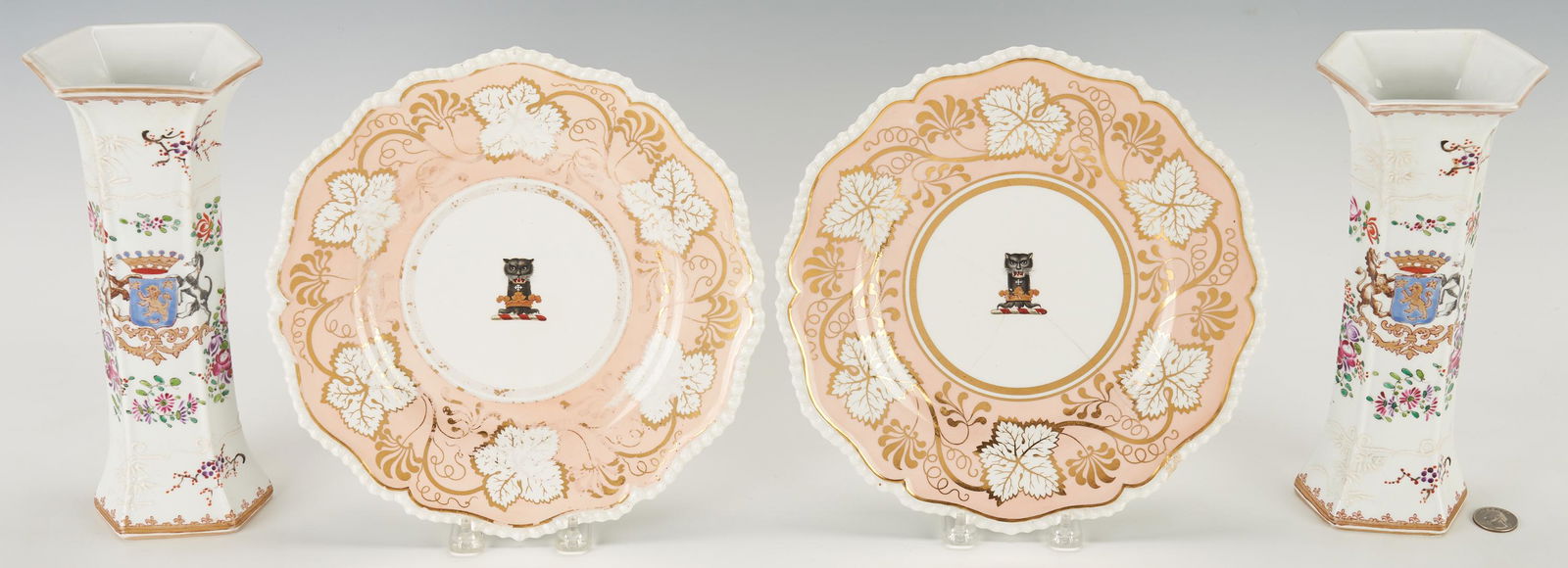 4 Armorial Porcelain Items, incl. Samson, Flight, Barr (1 of 18)