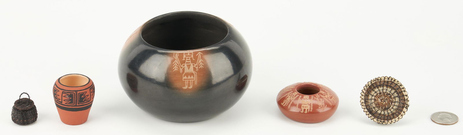 3 Santa Clara Pottery Items & 2 Mini Baskets, 5 items (1 of 20)