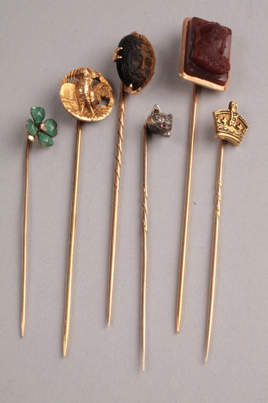 Lot of 6 various gold stick pins: Lot of 6 various gold stick pins, three 14K (tested) and three 10K (tested). 1ST ITEM: three 14K stick pins: Queen Victoria crown, carved carnelian knight, & gold rooster. 2ND ITEM: three 10K stick pi