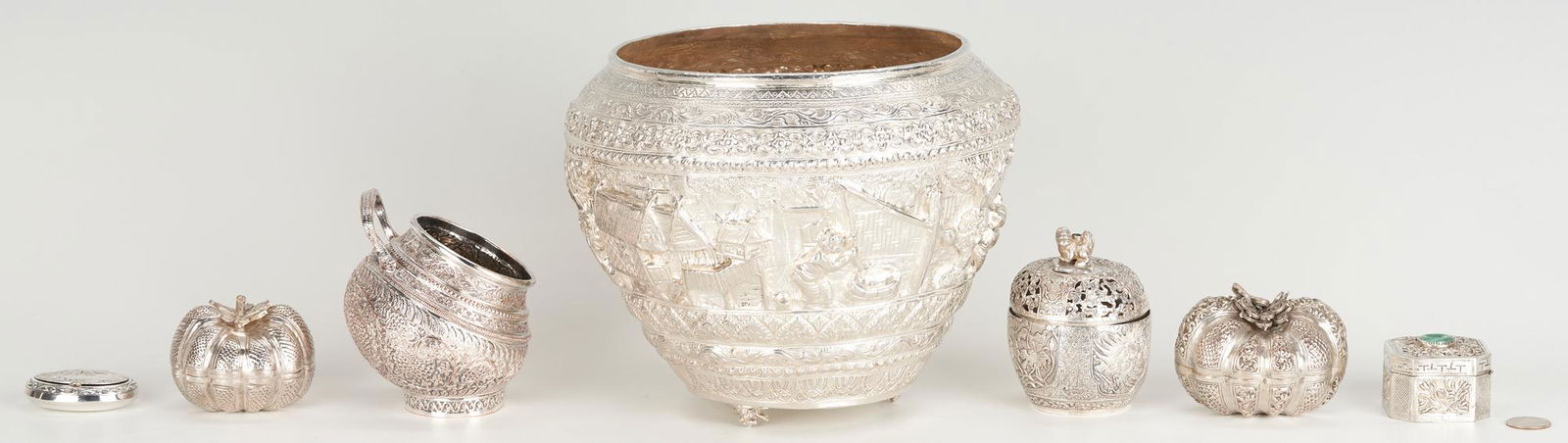 7 pcs. Asian & Caribbean Silver, incl. Betel Net Boxes (1 of 20)