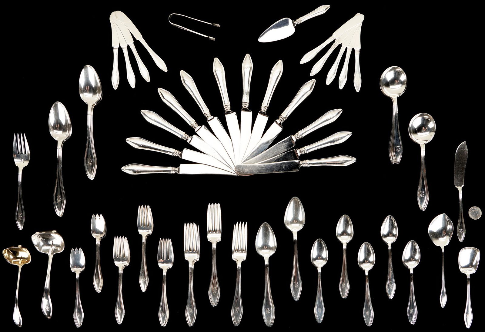 94 Pcs. Towle Mary Chilton Sterling Silver Flatware (1 of 9)
