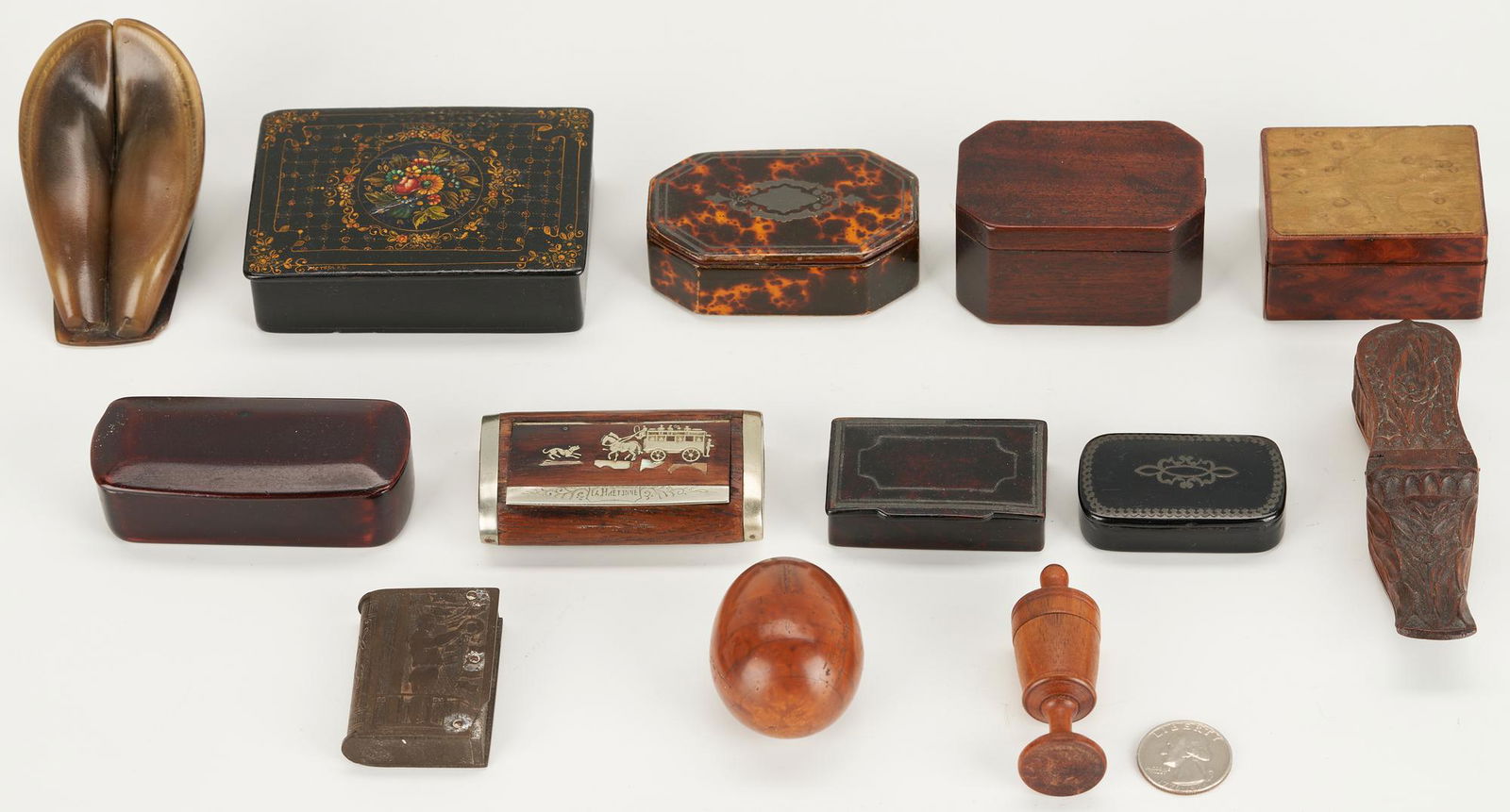 13 Snuff & Match Boxes: Lacquer, Horn, Faux Tortoise (1 of 14)