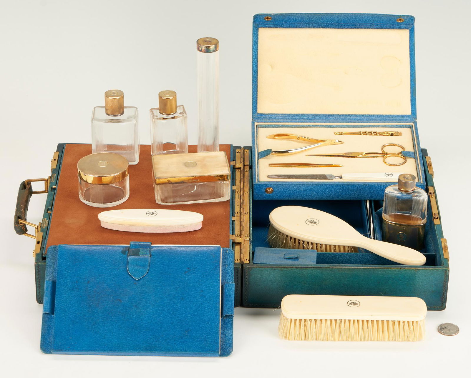 Cartier Blue Leather Gentleman's Dressing Case (1 of 20)