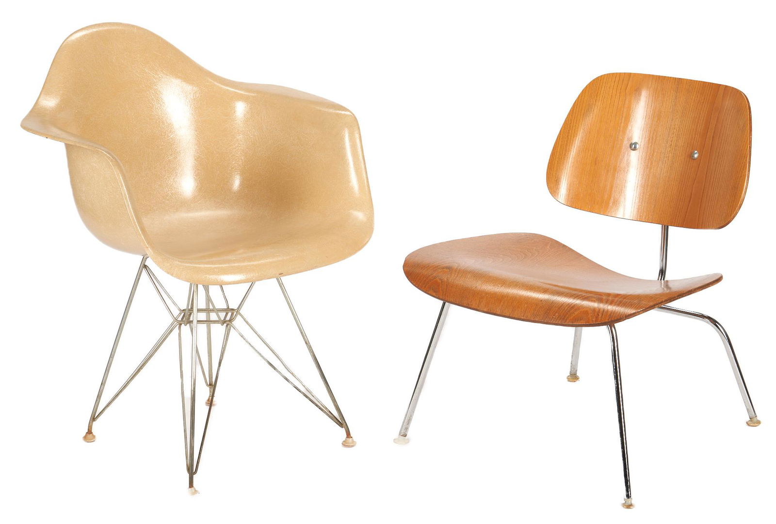 2 Eames Mid-Century Chairs, Eiffel Fiberglass Shell & Molded Lounge Chair (1 of 10)