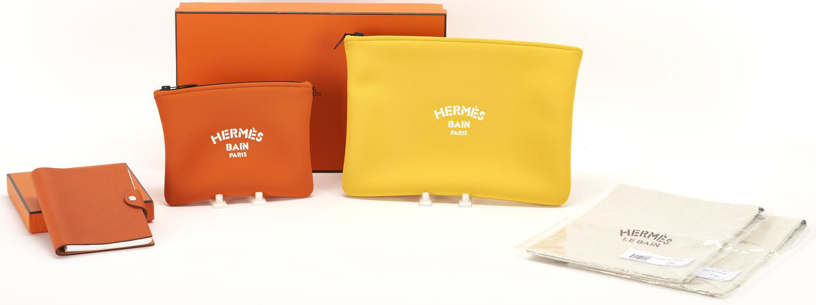 5 Assembled Hermes Accessories (1 of 18)