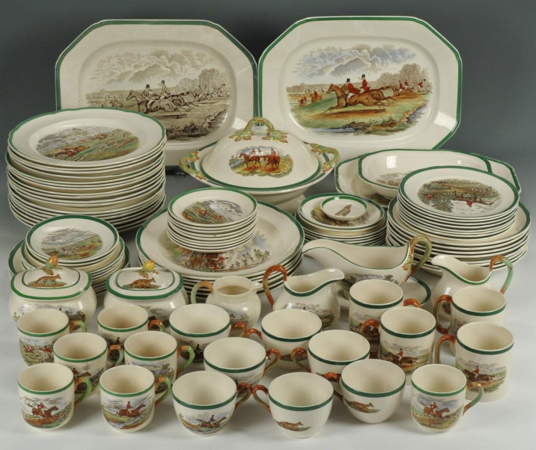 Copeland Spode Hunt Dinnerware, 88 pieces