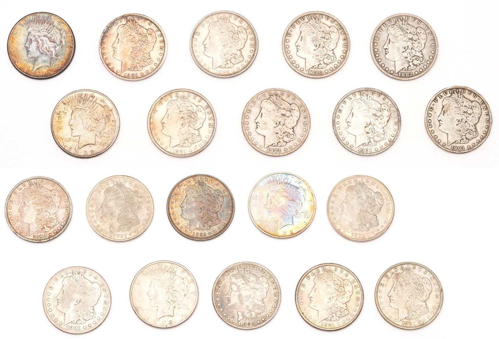 Group of 16 US Morgan & 4 Peace Silver Dollars, Total 20 (1 of 15)